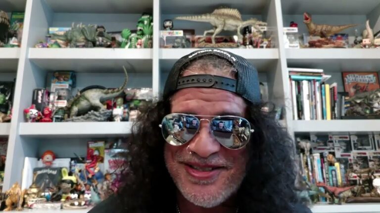 Slash anticipó el próximo disco